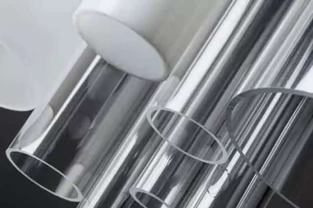 Plexi csövek – átlátszó és opál PMMA csövek széles méretválasztékban Átlátszó és opál plexi csövek különböző átmérőben, ipari és egyedi felhasználásra