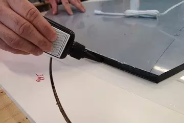 plexi ragasztása UV álló ragasztóval
